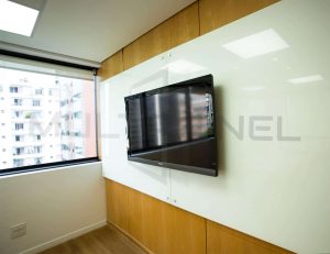 Lousa Com Tv Recortada