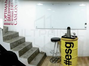 lousa de vidro agencia compressed 1