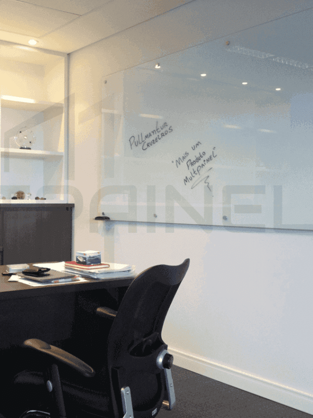 Qual o tamanho da lousa de vidro escolher?